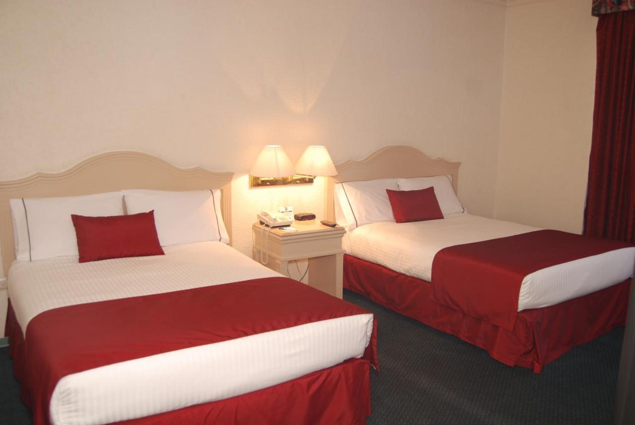 Hotel Quality Inn Aguascalientes Zewnętrze zdjęcie